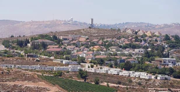 ES svarsto sankcijas neteisėtoms Izraelio gyvenvietėms