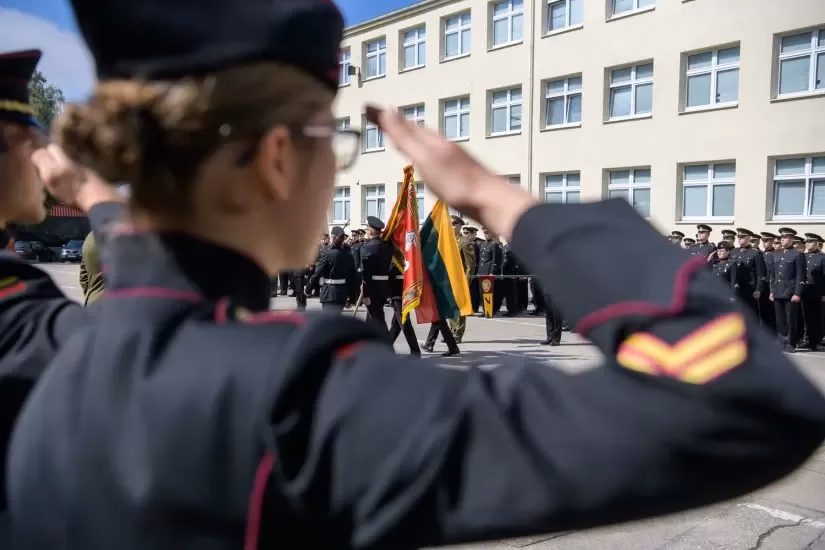 Lietuvos jaunimas raginamas savo ateitį sieti su kariuomene