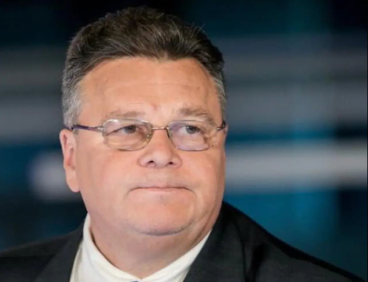 Linkevičius nuogąstauja, kad Rusija save pribaigs pati