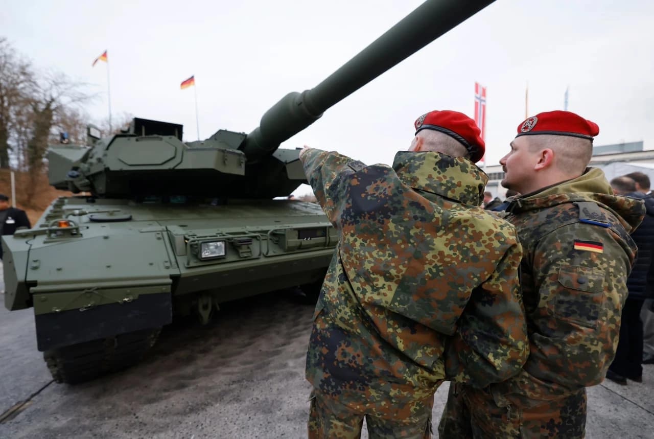 Leopard 2A8