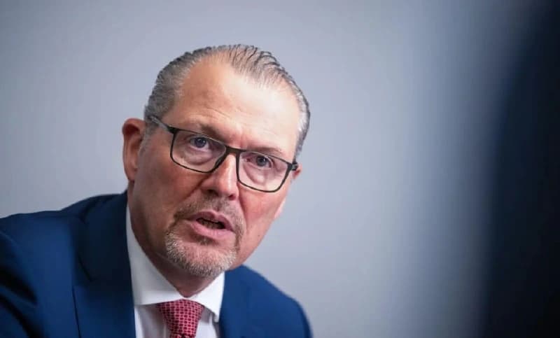 Vokietijai gresia „prarastas dešimtmetis“ – verslas reikalauja skubių reformų
