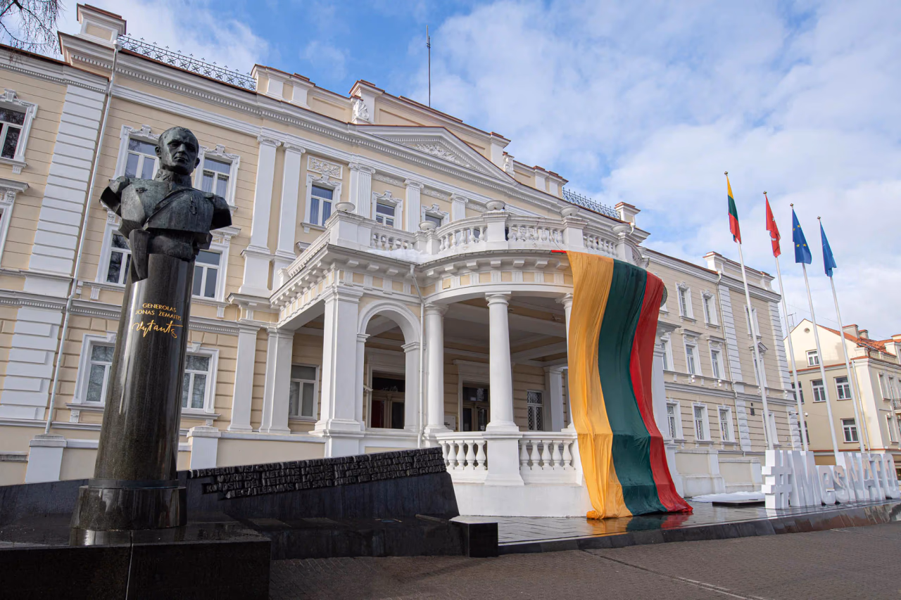 Lietuva ir Nyderlandų Karalystė susitarė dėl keitimosi įslaptinta informacija