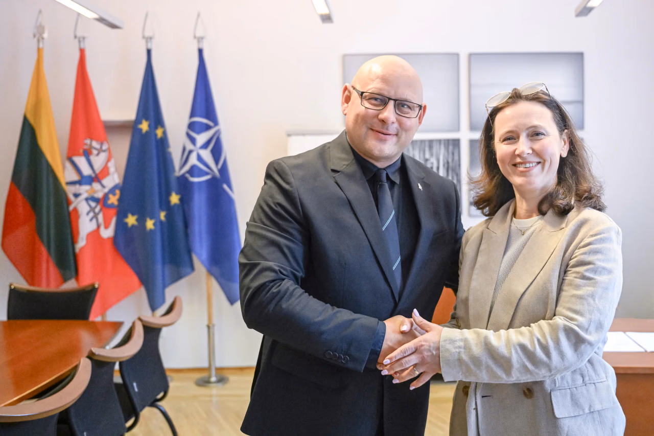 Mikelkevičius ir Burkovskienė pasikalbėjo apie glaudų bendradarbiavimą ir aptarė veiksmus