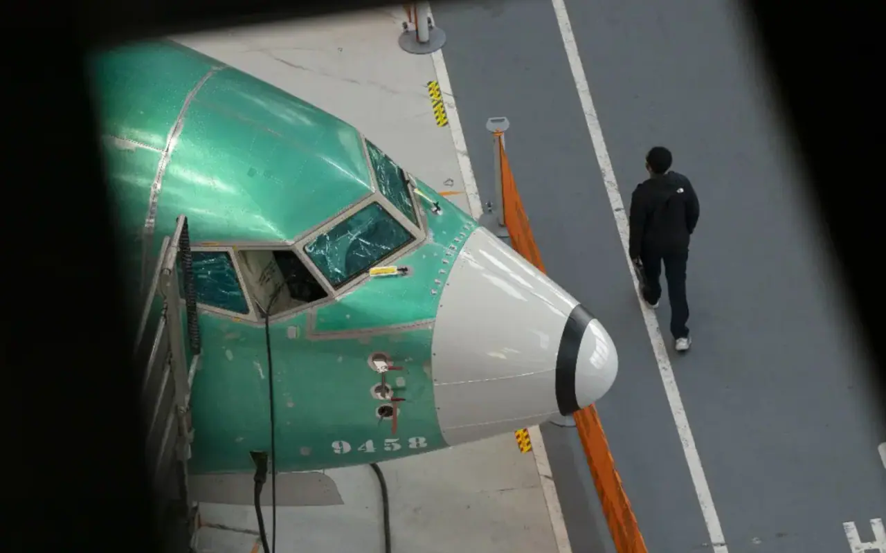 JAV nurodė patikrinti 471 „Boeing 737 MAX“ dėl galimų įtrūkimų