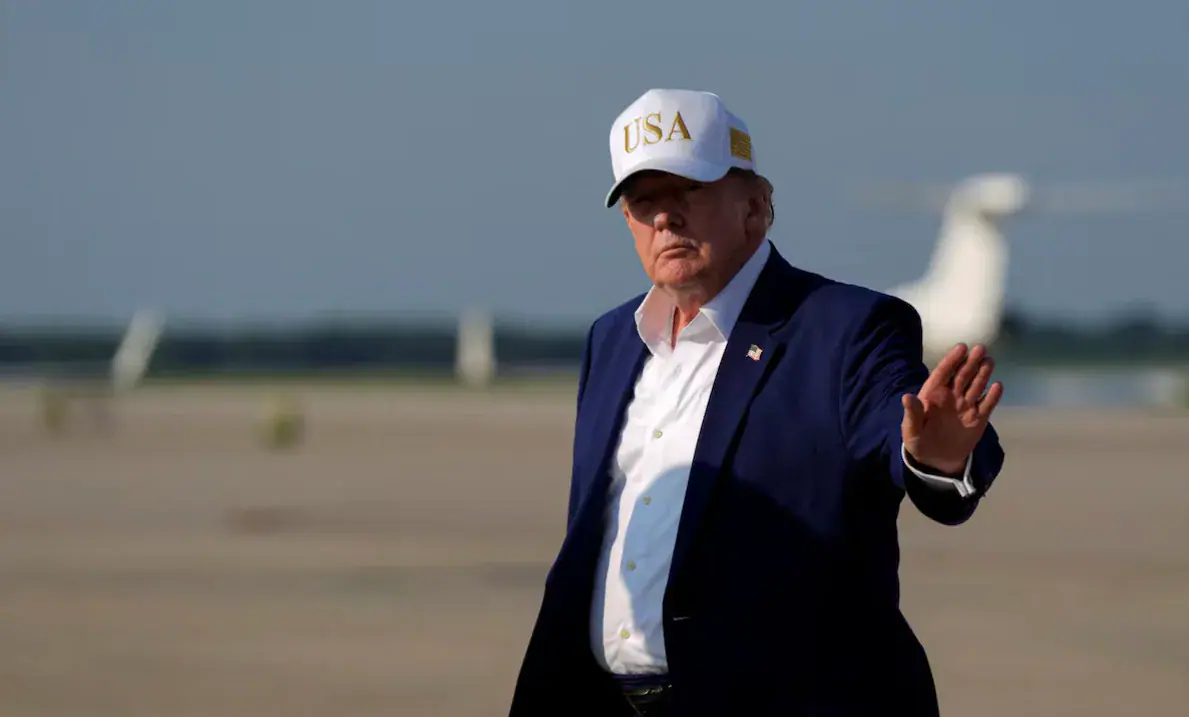 Trump dėl Irano grasinimo iš Turkijos išskraidintas slapta
