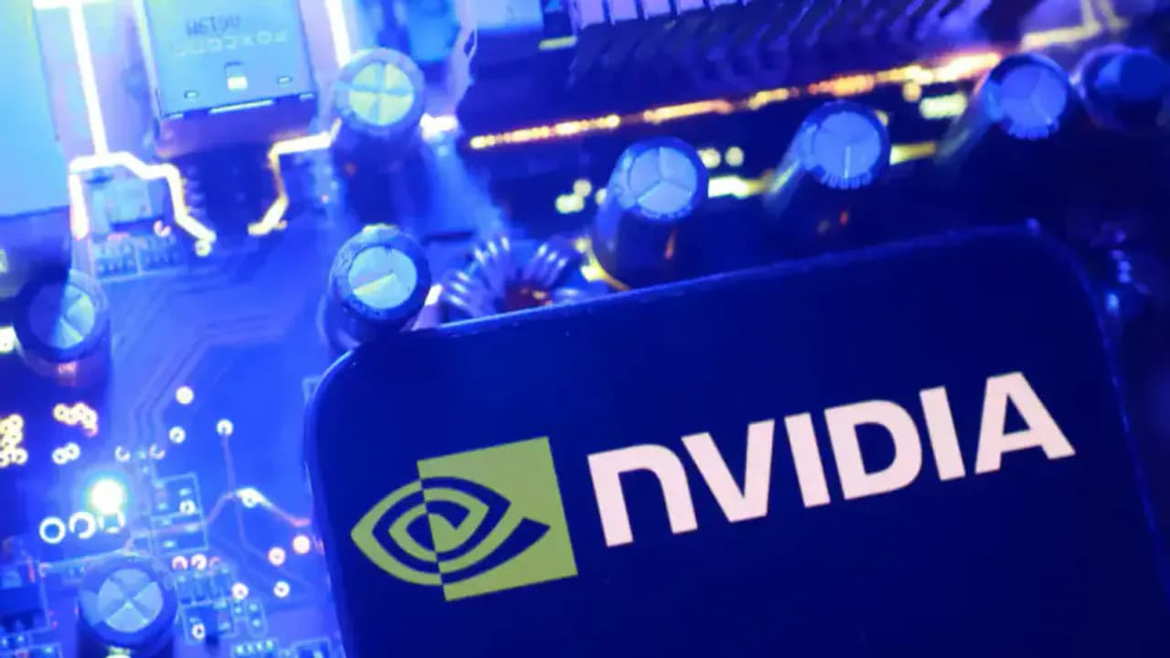 „Nvidia“ ir Wall Street gigantai ruošia 500 mlrd. dolerių AI finansavimo bangą