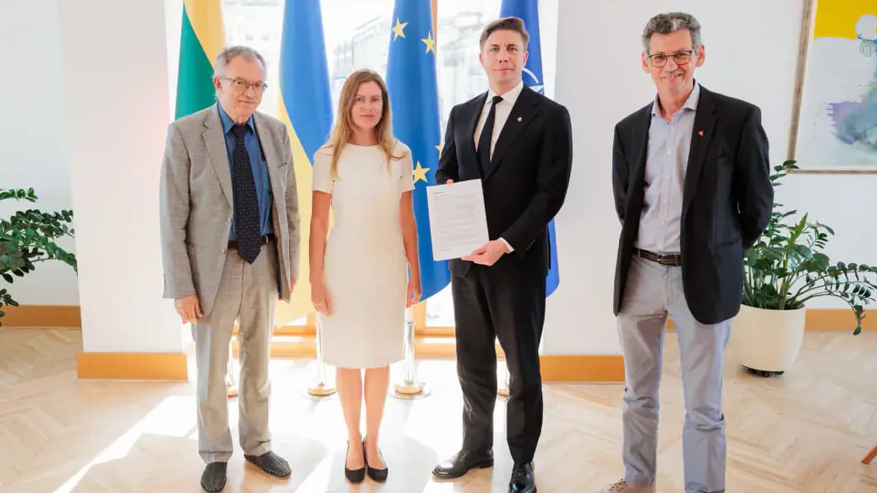 Premjeras Sinkevičius informavo, kad Lietuva iki šiol neturi veiksmingos visuotinės gynybos sistemos