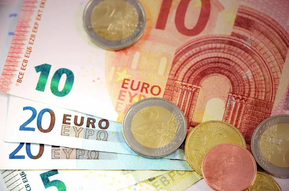 Lietuvoje pinigų nuvertėjimas jau 5,8 proc. – esame lyderiai visoje euro zonoje