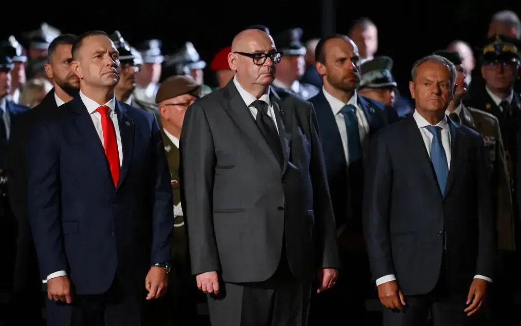 Dvi ES kaimynės: birželį – „draugės“, rugsėjį Lenkija Vokietijai priminė karo sąskaitą