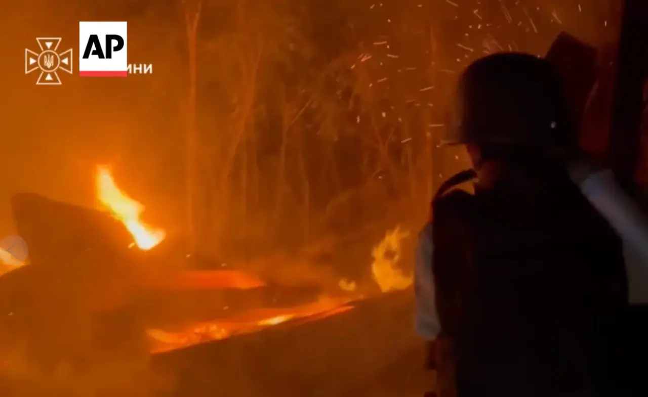 Rusija daugiau kaip 12 valandų atakavo Kijevą