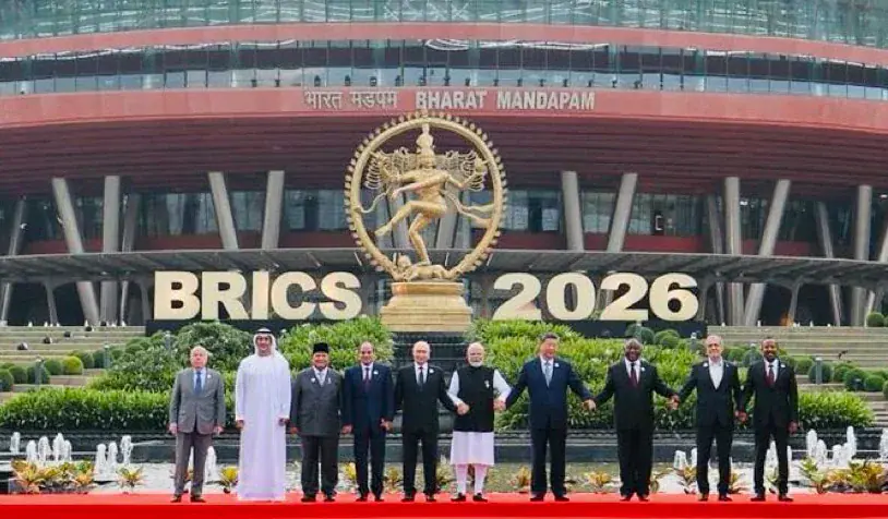 BRICS stiprina atsiskaitymus nacionalinėmis valiutomis, bet bendros valiutos dar nekuria