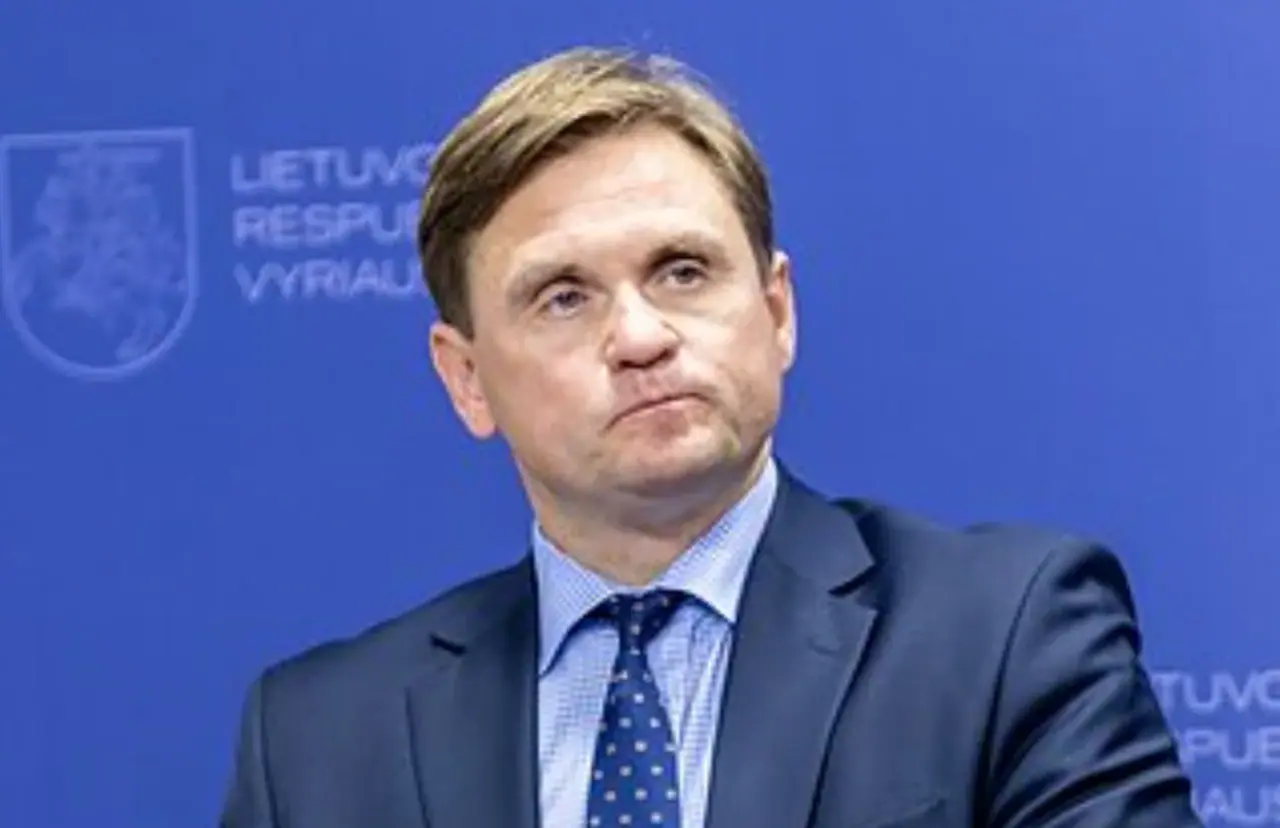 Paukščiai ar priešas – vyksta tyrimas