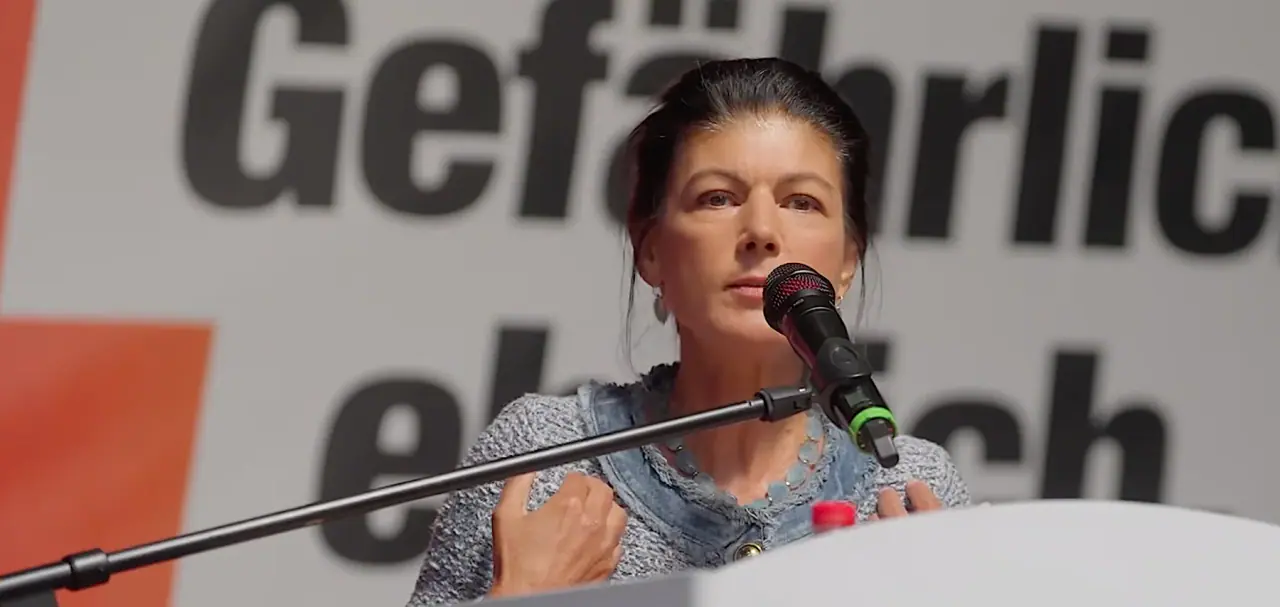 Wagenknecht: Merz politika naikina Vokietijos pramonę ir stumia šalį karo su Rusija link