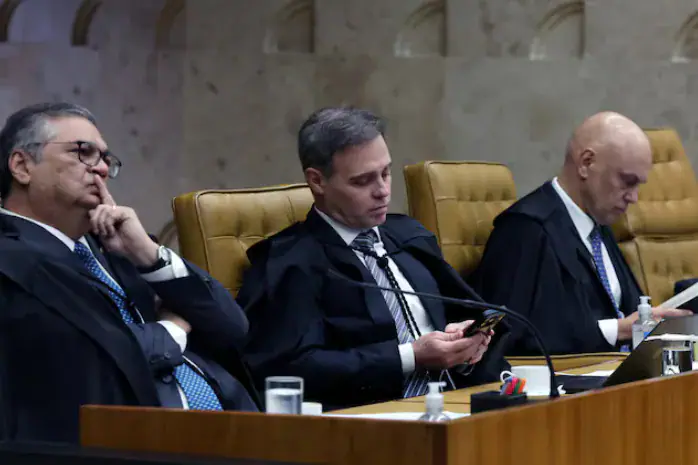 Brazilijos Aukščiausiasis Teismas sprendžia, ar tirti savo teisėją