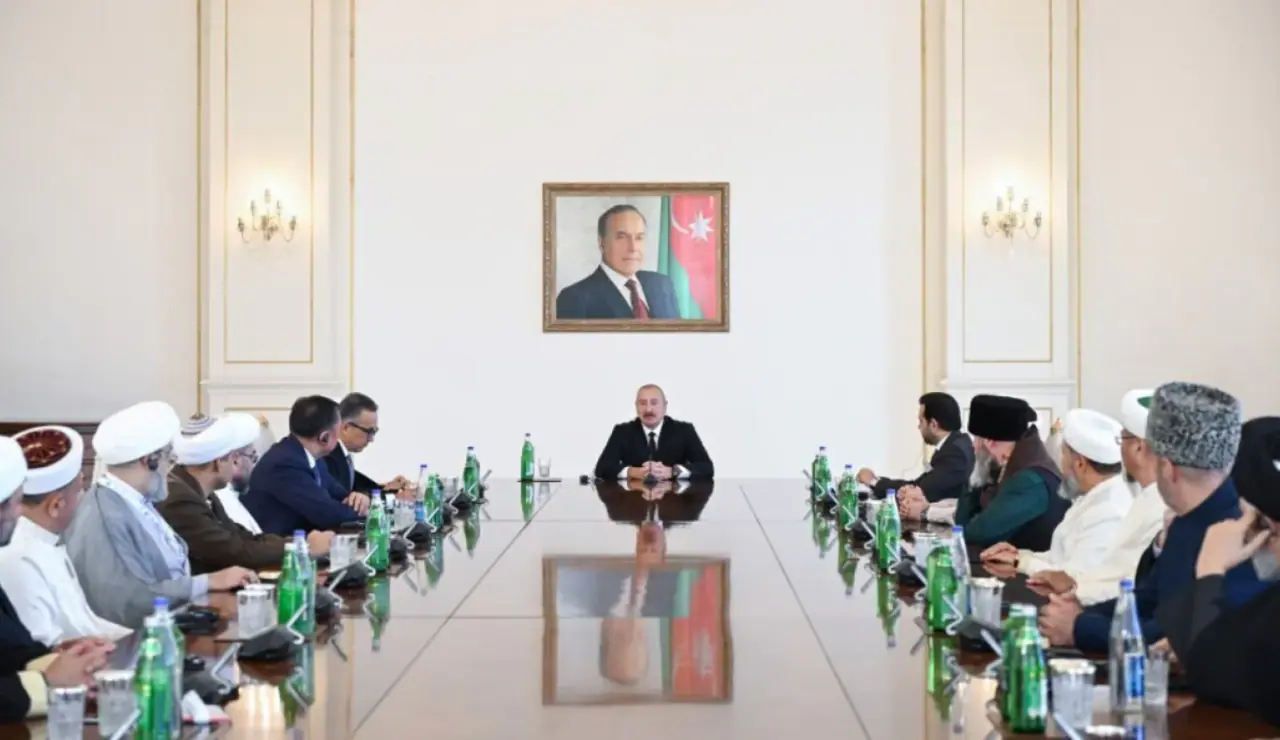 Azerbaidžano prezidentas apie Europos Parlamentą: „korumpuotų veikėjų lizdas“