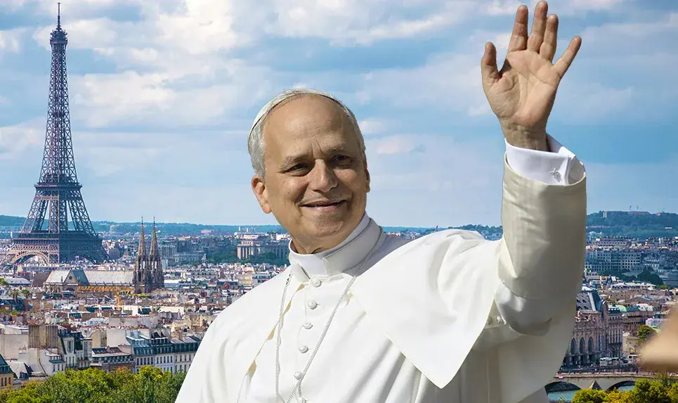 Popiežius Leonas XIV Paryžiuje perspėjo dėl naujų ginklavimosi varžybų ir branduolinio atgrasymo