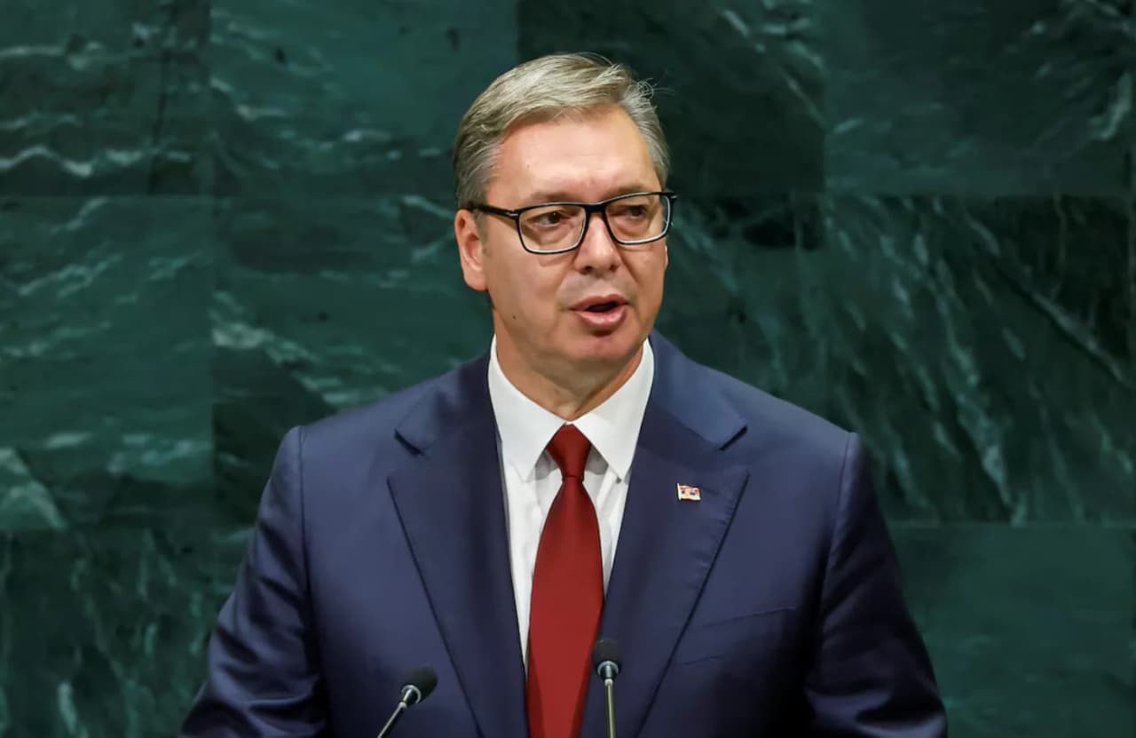 Vučić atsistatydino: Serbija sankcijų Rusijai taip ir neįvedė