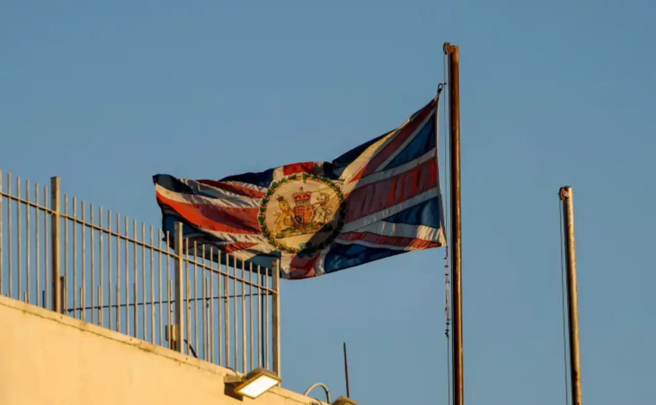 Izraelis uždarinėja britų konsulatą Jeruzalėje