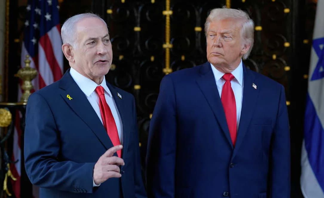 Trump sustabdė Netanyahu planuotą naują Irano bombardavimą