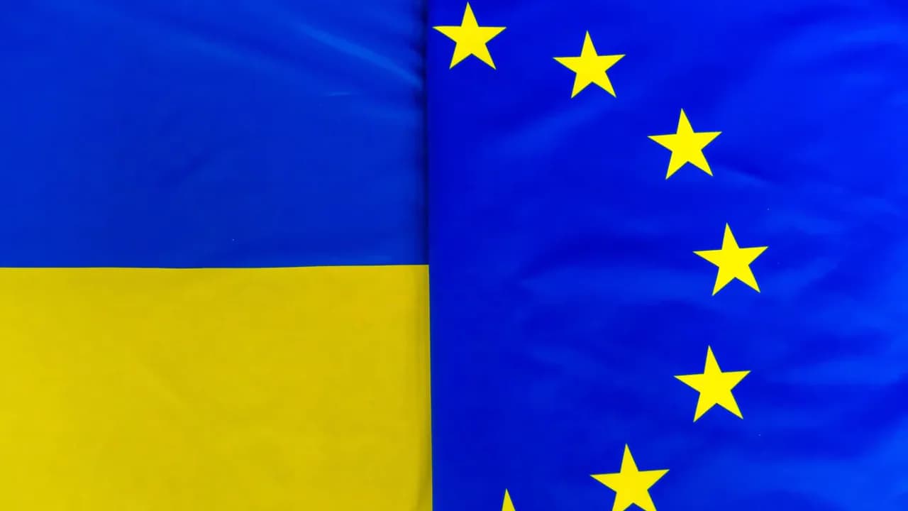 ES skyrė Ukrainai pirmąją 3,2 mlrd. eurų paskolos dalį