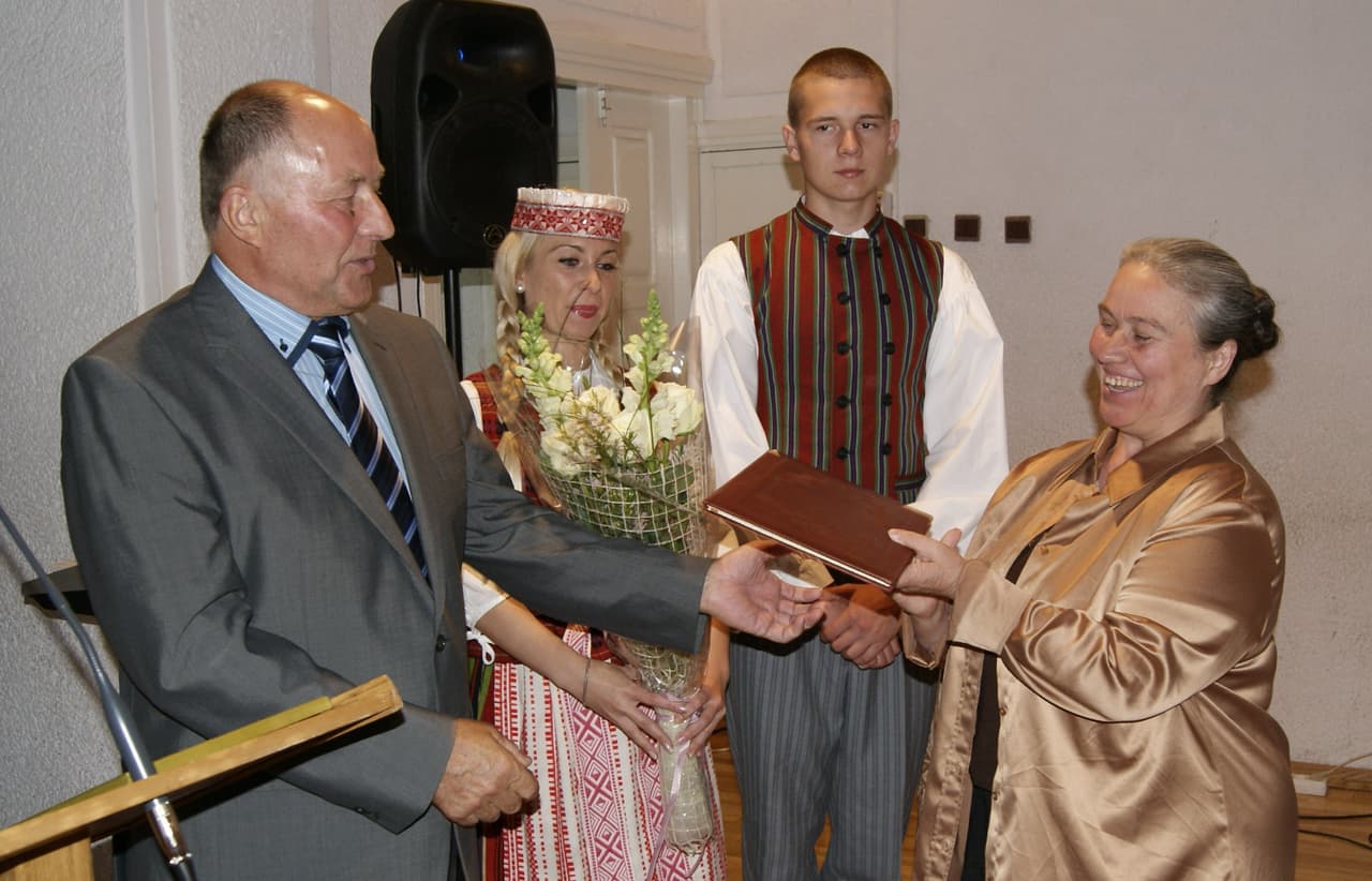 T. Daugirdo premija įteikta etnologei G. Kadžytei