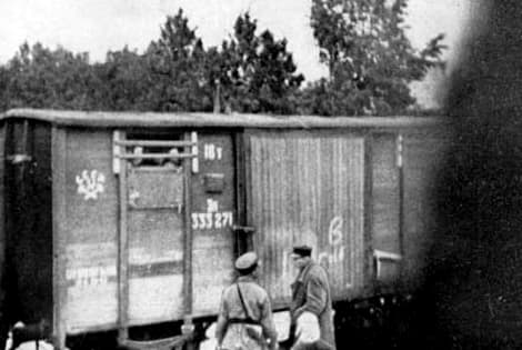 1941 metų birželio 14 dienos deportacija Latvijoje. Nuotr. iš latvianhistory.wordpress.com