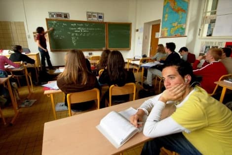 2014 m. priėmimo į aukštąsias mokyklas tvarka atitiks dabartinių vienuoliktokų ir aukštųjų mokyklų interesus