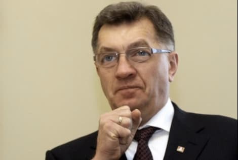 Premjeras Algirdas Butkevičius pažadėjo pritaikyti įvairiapusiškai žiaurias priemones