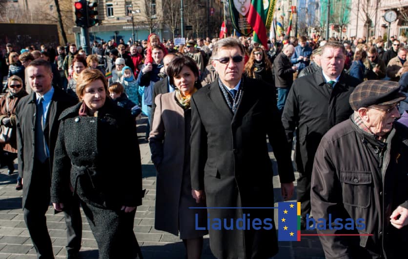 Valdžia ir liaudis. Nuotr. lsdp.lt
