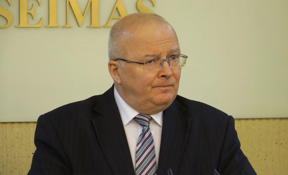 Z. Vaigauskas po susitikimo su Seimo pirmininke. Nuotr. E.eu