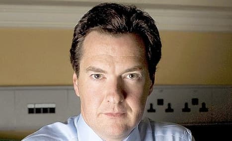 Didžiosios Britanijos iždo kancleris Džordžas Osbornas. Georgeosbornelookingevil.tumblr.com nuotr.