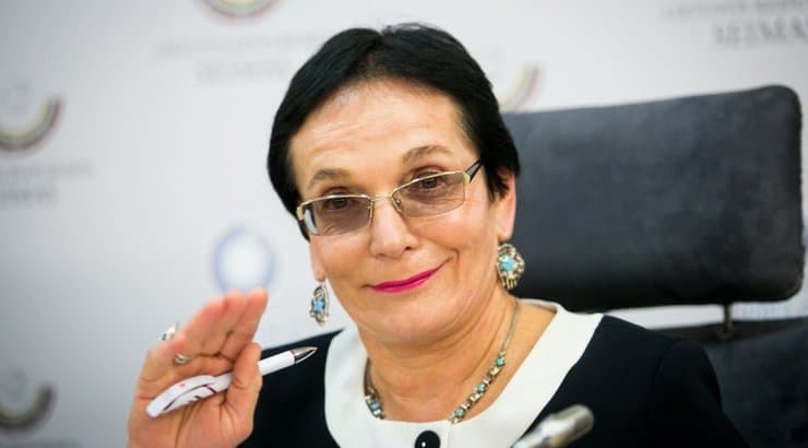 Marija Aušrinė Pavilionienė – filologė, profesorė, habilituota daktarė, Lietuvos politinė bei visuomenės veikėja (wikipedia.org).