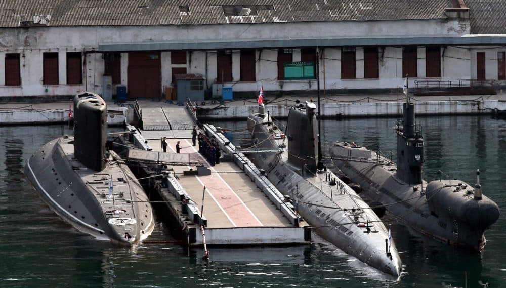 Rusijos Juodosios jūros flotilę papildys per 30 ukrainiečių karinių laivų. EPA-Eltos nuotr.