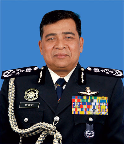 Malaizijos karališkosios policijos vadas Tan Sri Dato‘ Sri Khalidas bin Abu Bakaras pareiškė, kad be žinios Indijos vandenyne dingusio lėktuvo MH370 paslaptis nebus atskleista