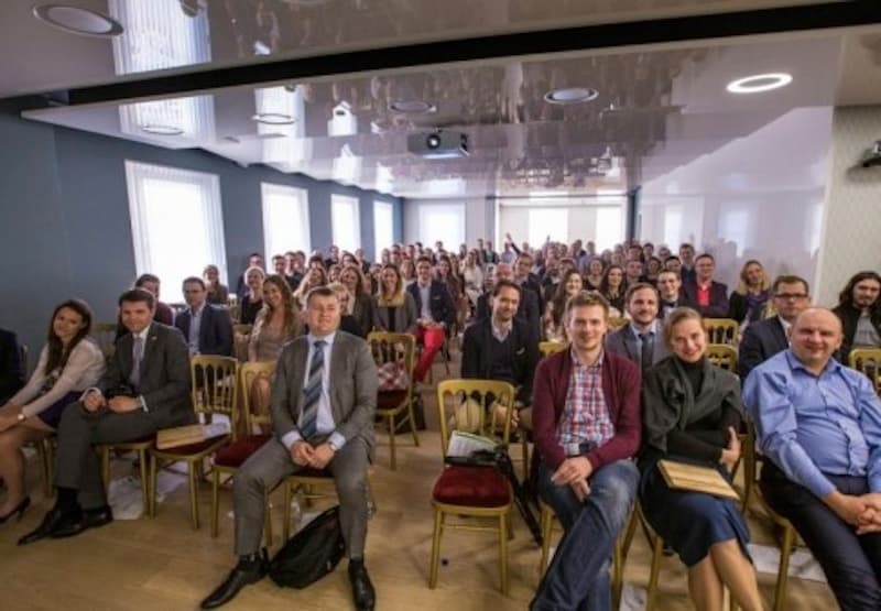 Grįžti į Lietuvą išeivius Londone ragino ir verslininkai, ir politikai