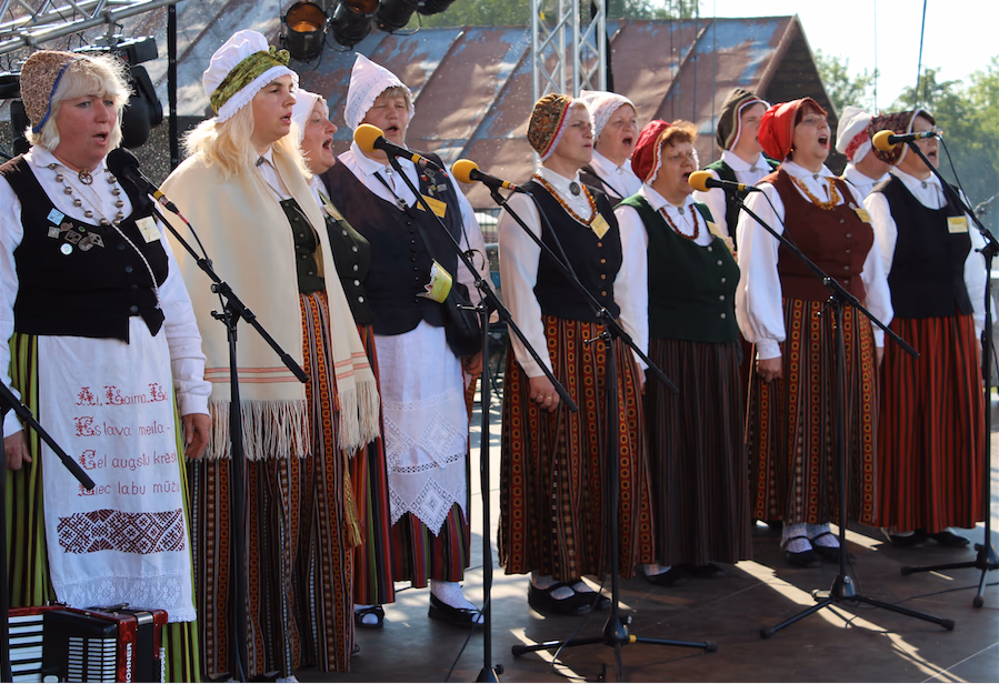 Kaune aidės XXIX tarptautinis folkloro festivalis „Atataria lamzdžiai“ – 2014