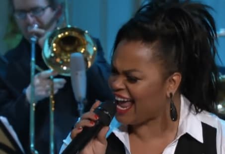 Jill Scott - Golden (Live at the White House 2014)