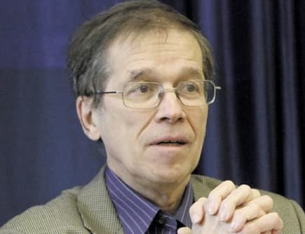 K. Girnius. Bergždžias informacinis karas