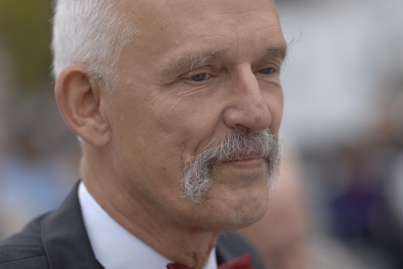 Lenkijos europarlamentaras kviečia savo šalį pripažinti Krymo prijungimą prie Rusijos