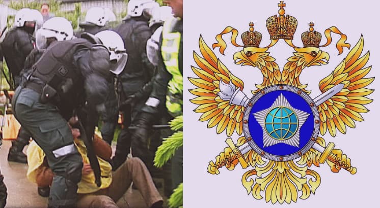 Nuotraukoje kairėje – Lietuvos pareigūnas šalina kliūtį Garliavoje, teismo sprendimo vykdymo metu. Dešinėje - Rusijos Federacijos Išorinės žvalgybos tarnybos emblema