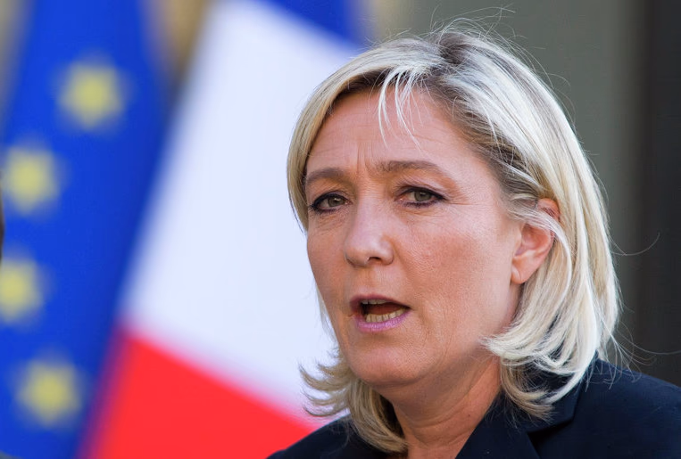 Le Figaro: „Nacionaliniam Frontui“ neleidžiama dalyvauti vienybės marše