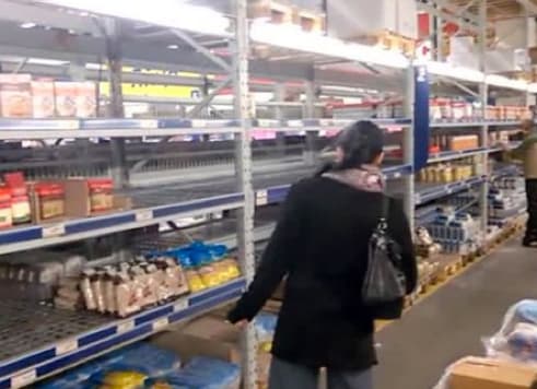 Ukrainoje žmonės nerimauja dėl maisto produktų trūkumo