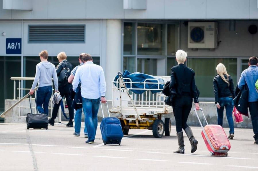 Zigmas Vaišvila: „Melu ir pinigais – per patiklius tautiečius į valdžią ir į karą!..“
