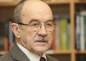 Z. Vaišvilos pranešimas „Romualdas Ozolas: „...žmogus negali būti Dievas“