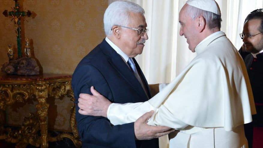 Popiežius Palestinos vadovą Mahmoudą Abbasą pavadino taikos angelu