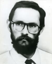 Pasienietis Gintaras Žagunis (1957–1991) žuvo 1991 m. gegužės 19-osios naktį gindamas Lietuvos sieną Šalčininkų užkardos ruožo Krakūnų pasienio poste.