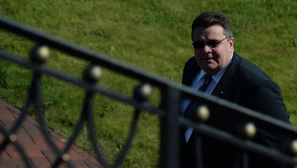 Susitikimo su sulaikytu žvalgybininku, esančio Lefortovo tardymo izoliatoriuje, pagal Vienos konvenciją prašo Lietuvos užsienio reikalų ministras Linas Linkevičius.