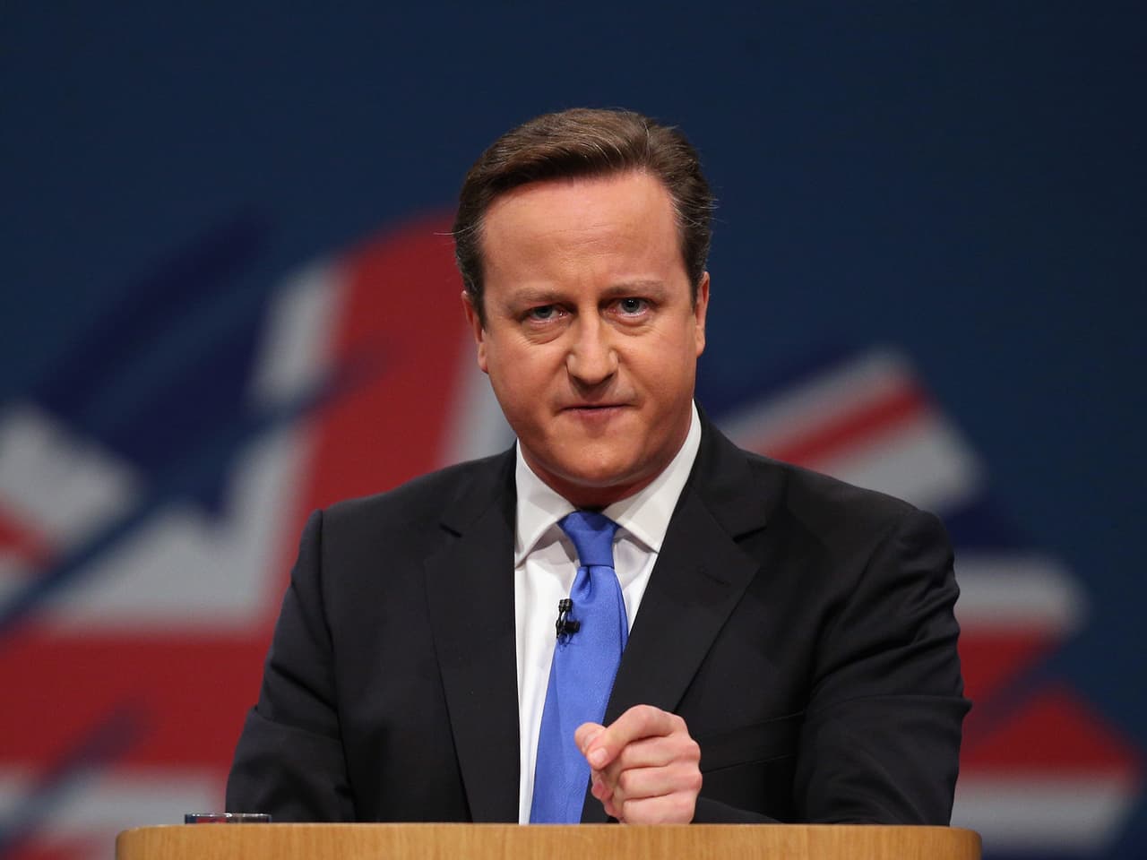Jungtinė Karalystė pasirengusi rimtai peržiūrėti savo santykius su Europos Sąjunga. Apie tai nesenai pareiškė perrinktas britų premjeras Davidas Cameronas.