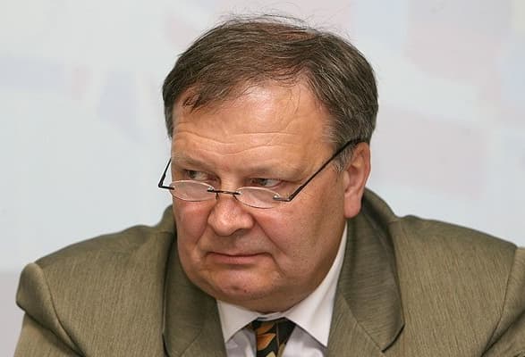 Norima ne lankstesnių darbo santykių, o šios srities privatizavimo