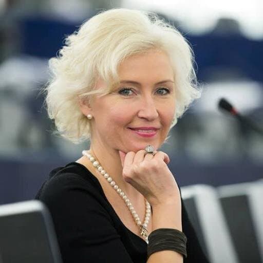 Kristiina Ojuland